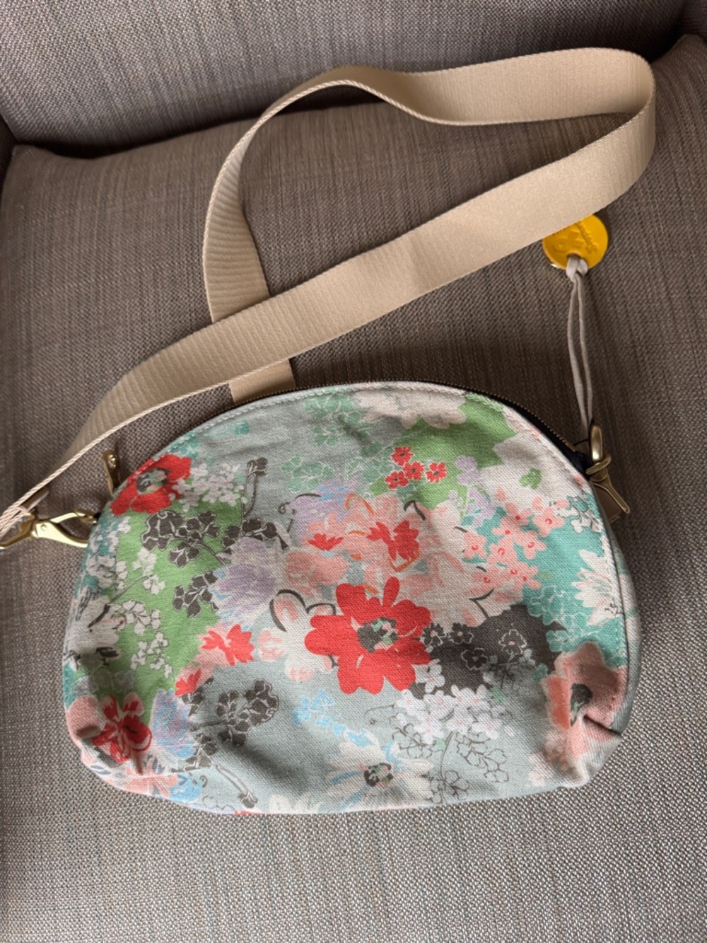 R. Riveter Hopper Floral Crossbody Bag in Mint and Pink. NWOT - Picture 4 of 5